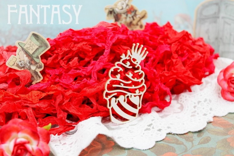 Chipboard Fantasy "Cupcake with a crown 1843" size 7.5*5cm