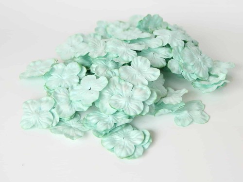 Hydrangeas "Mint" size 3 cm 10 pcs
