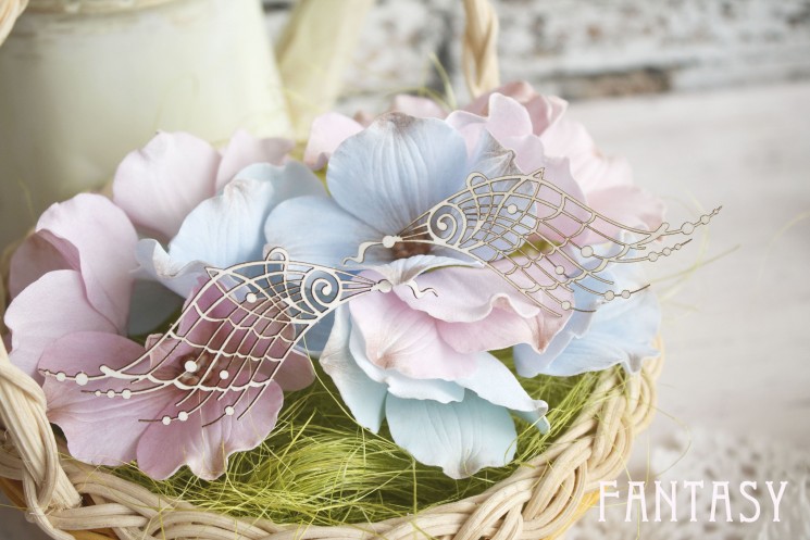 Чипборд Fantasy "На крыльях любви" размер 4.2*8 см