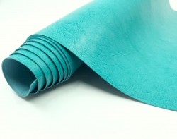 Переплётный кожзам Италия, цвет Водная синь глянец, без текстуры, 33Х70 см, 240 г/м2