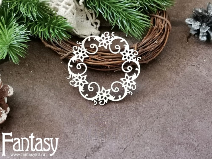 Чипборд Fantasy "Рамка 3711", размер 7*7,2 см