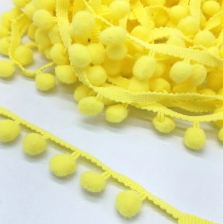 Ribbon with pompoms "Canary", width 2 cm, length 1 m