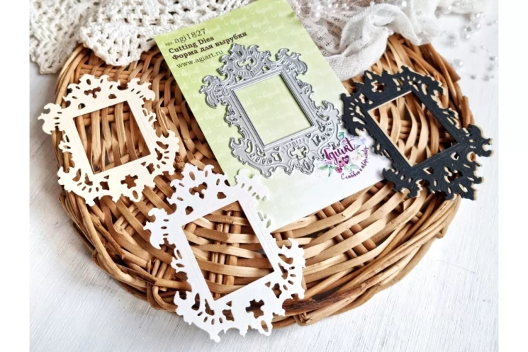 Нож для вырубки "Старый замок. Рама" от AgiArt, Размер вырубки: 69*100 mm