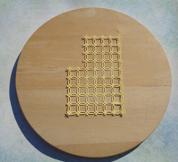 Cutting "Hexagon grid" yellow matte designer 160 gr.