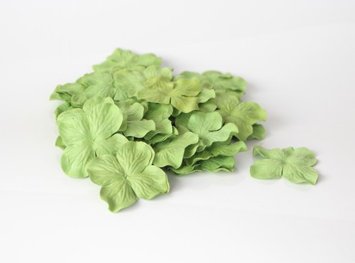 Hydrangeas "Green" size 5 cm 10 pcs