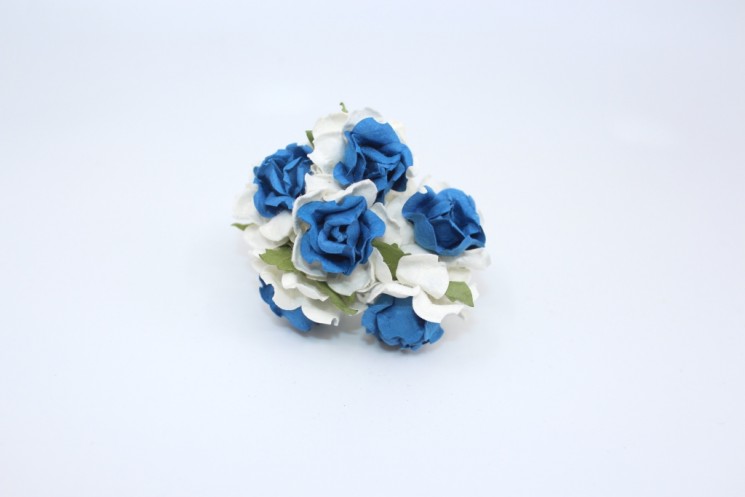 Curly roses "White and blue" size 3cm, 5 pcs 