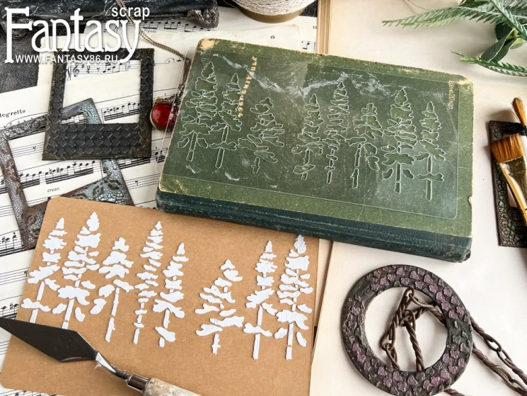Трафарет Fantasy "Елки ", толщина пластика 0,5 мм, размер 11*21.5 см