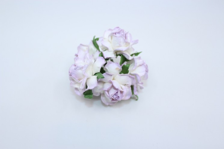 Кудрявые розы "Бело-сиреневые-2" размер 3см, 5 шт 