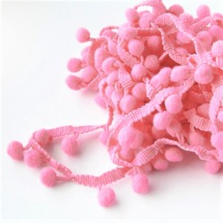 Ribbon with pompoms 
