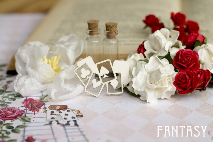 Чипборд Fantasy "Алиса 19124" размер 3,8*2,2 см