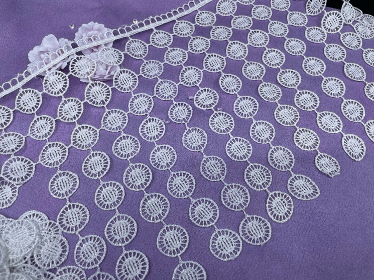 Кружево с подвесками белое гипюр, ширина 20 см, отрез 50 см