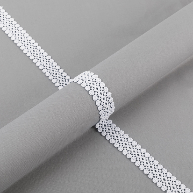 Кружево белое, ширина 2,4 см, отрез 50 см