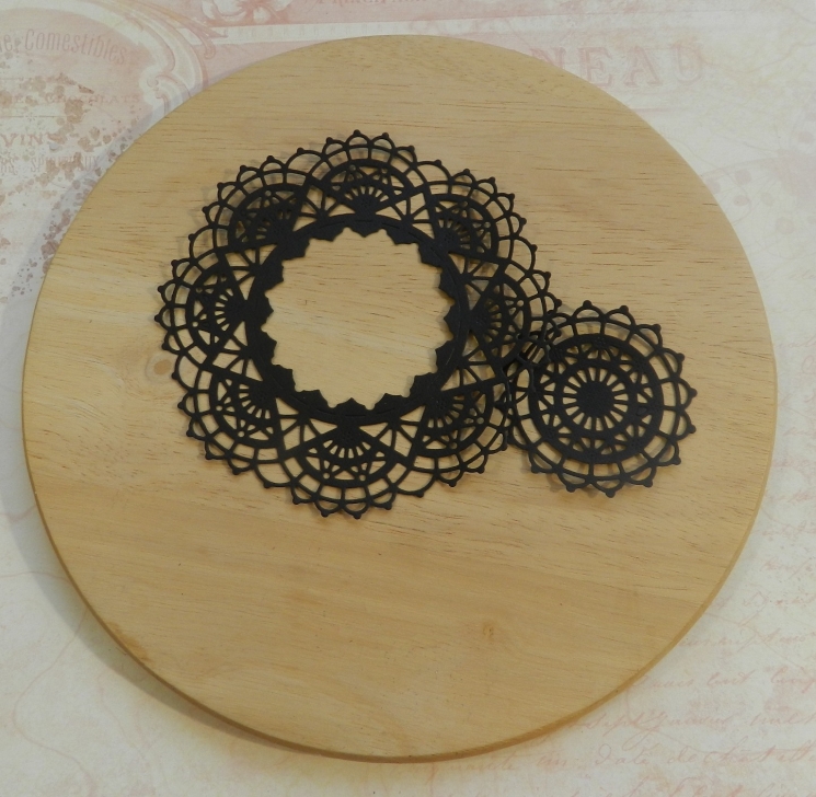 Вырубка салфетка чёрная бумага эфалин 125 гр.