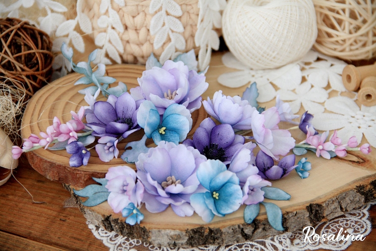 Набор цветов из ткани ручной работы Rosalina "Сиреневое чудо", 19 цветочков + 5 листочков + 2 цветочные веточки + 2 веточки эвкалипта, размер от 1,5 см до 4,5 см