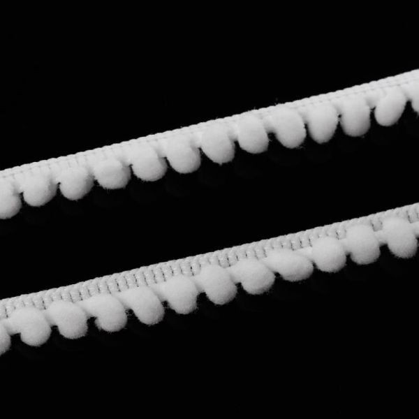 Тесьма с помпонами "Белая", ширина 1 см, длина 1 м