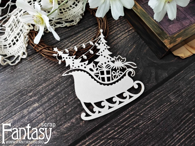 Чипборд Fantasy "Сани с подарками 3881", размер 13*12 см