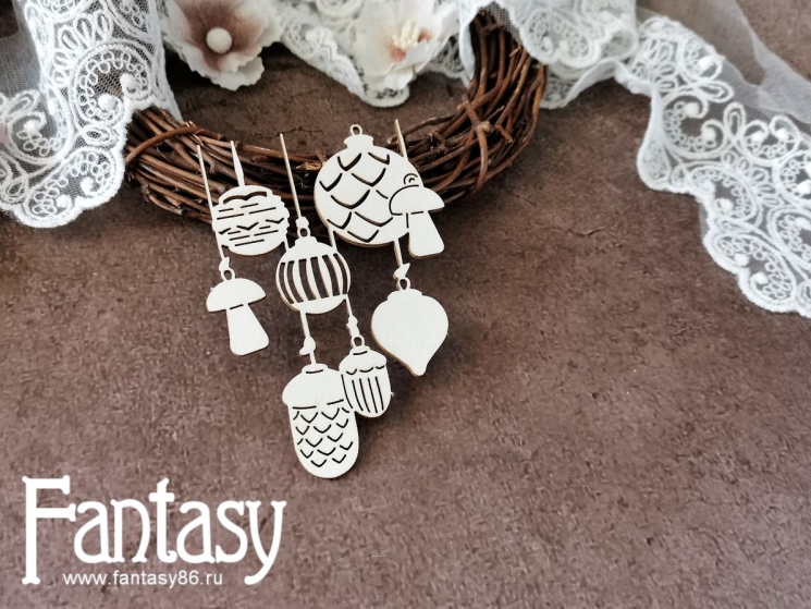 Чипборд Fantasy "Елочные игрушки 3563", размер 8,5*6,5 см