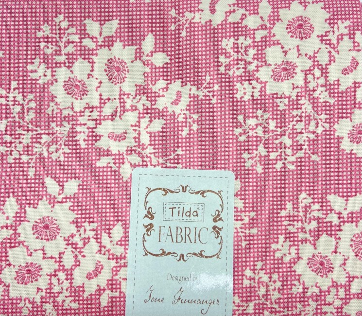 A piece of Tilda fabric 100% cotton "Libby pink", size 50x55cm