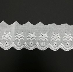 White sewing, width 5 cm, cut 50 cm