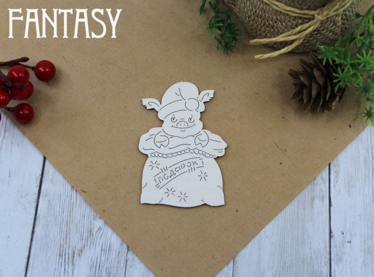 Chipboard Fantasy "Pig with a gift 668" size 6*6 cm