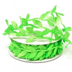 Decorative braid with leaves, Light green, width 25 mm, cut 1 m