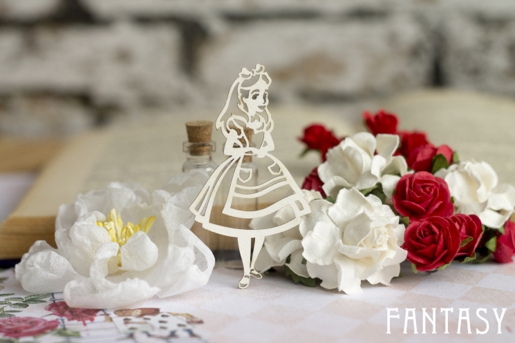 Чипборд Fantasy "Алиса 110" размер 6,5х3,8 см
