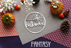 Чипборд Fantasy "Надпись Halloween  с паутиной  в рамке 917" размер 8,5*8,5 см