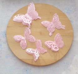 Вырубка бабочки розовые дизайнерская бумага перламутровая 125 гр.