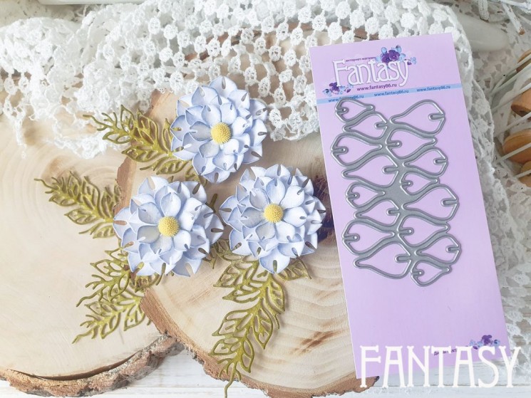 Нож для вырубки Fantasy  «Лепестки рогалинки» размер 7.3*5 см 