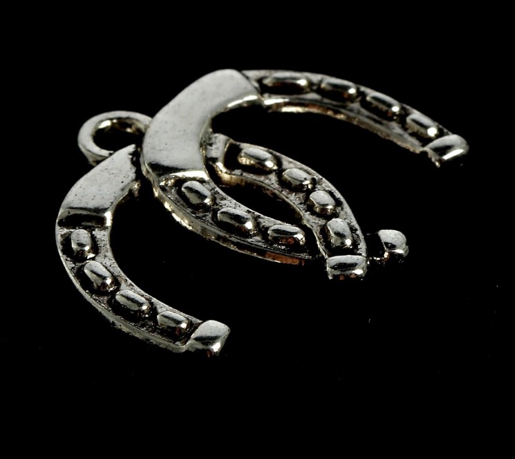 Silver pendant "Two horseshoes", size 2x2 cm, 1 piece
