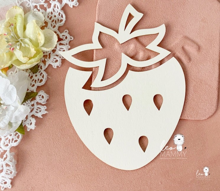 Blank for embossing LeoMammy "Strawberry", size 10x13 cm