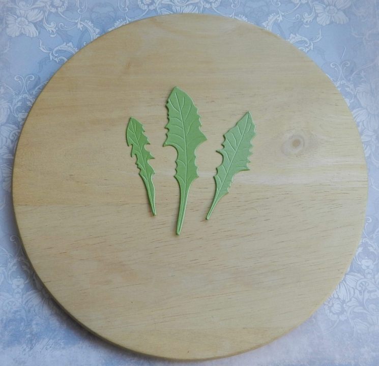 Вырубка листья Одуванчиков дизайнерская бумага перламутровая  290 гр. 