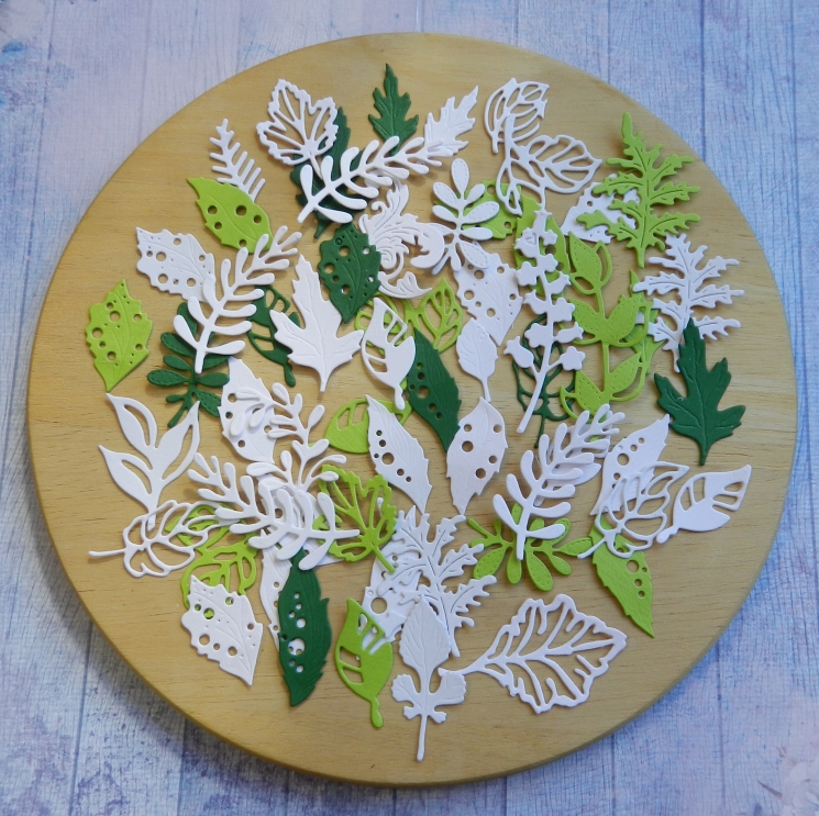 Вырубка набор листочков 55 эл бумага кардсток 290 гр.