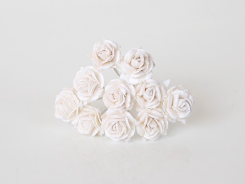 Розы "Белые-белые" размер 1 см, 5 шт