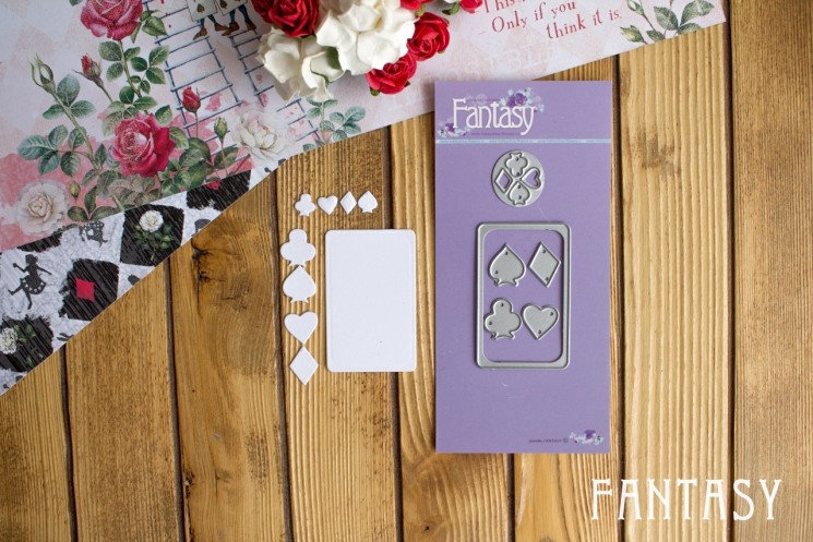 Knives for cutting down Fantasy " Card with suits "